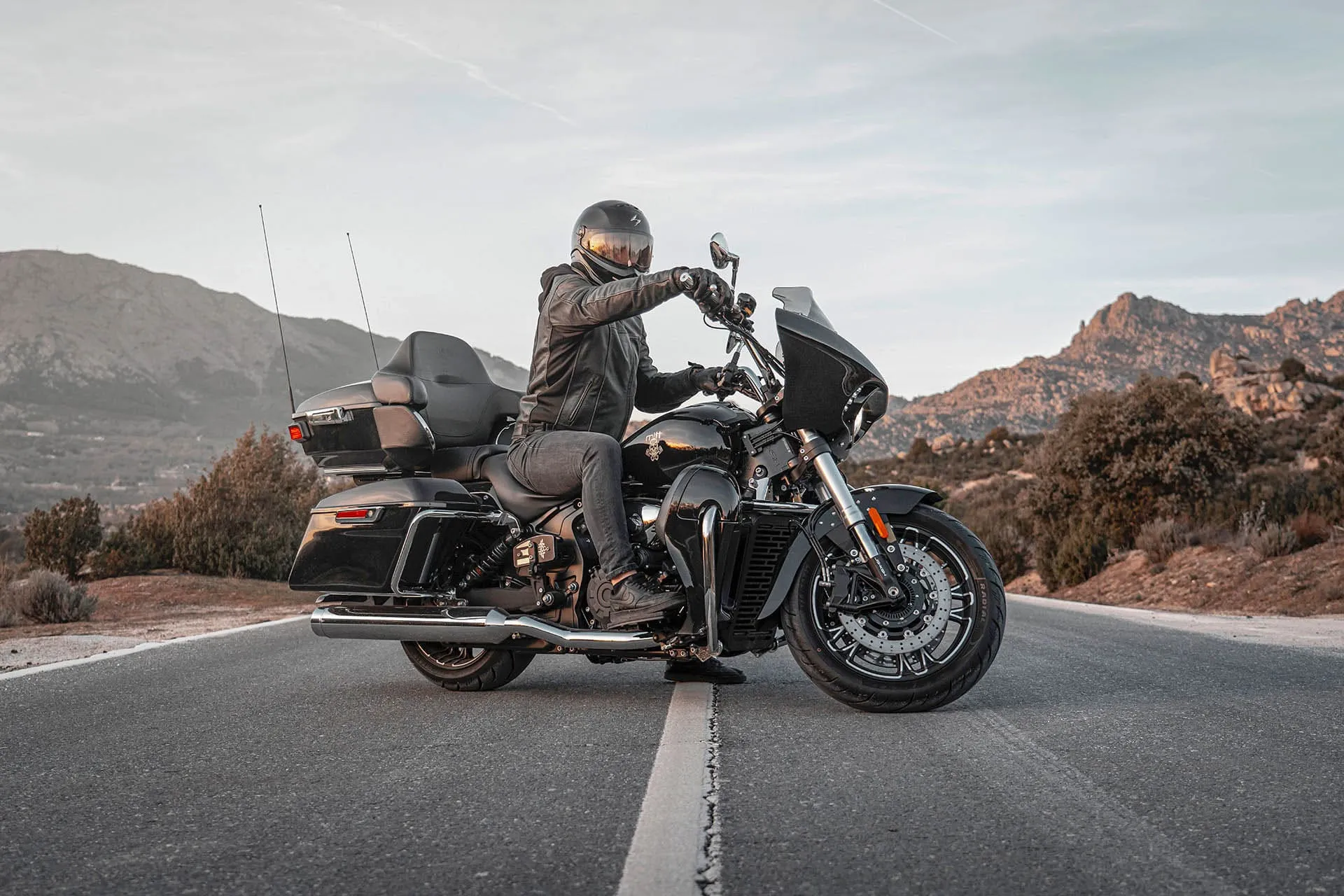 668f9e4eab9f3947dbf23998_MITT 808-0967 3